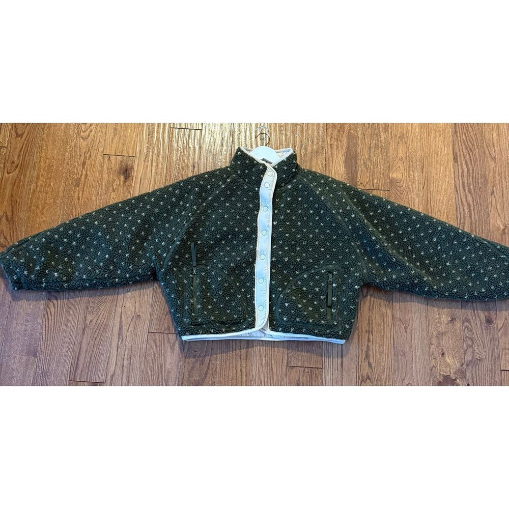 Blank NYC green printed Sherpa oversized jacket size M - Picture 9 of 10